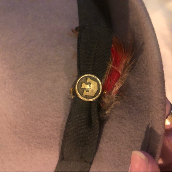 Stylish Gray Fedora Hat with Black Band - Picture 2 of 3